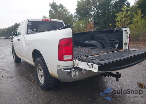 2016 Ram 1500 Tradesman z USA, uszkodzony, nr VIN 3C6JR6DT8GG257406